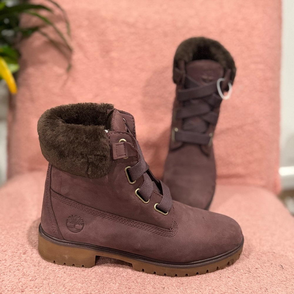 Timberland Women's Boots in Plum and Brown